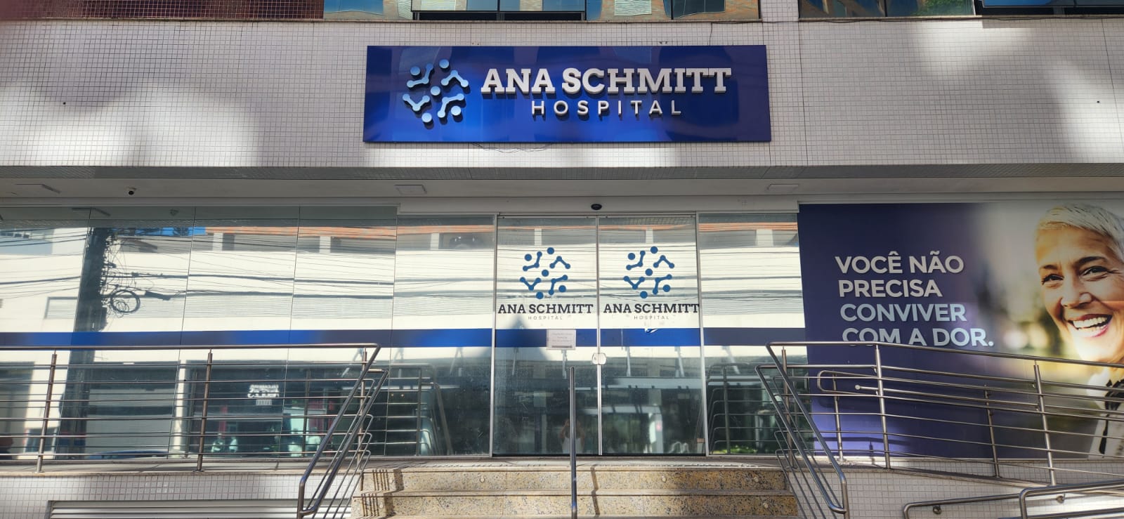 Ana Schmitt Hospital